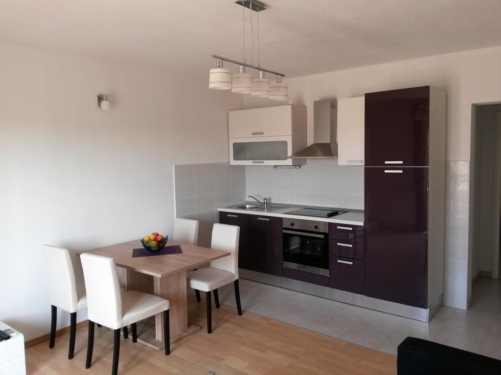 Apartments Josipa & Niki Vodice Rom bilde
